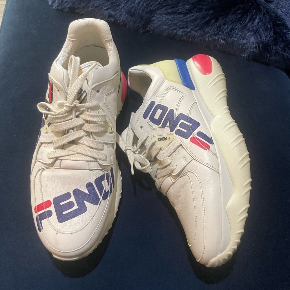 Fendi sneakers! Womens size 40. Good condition.